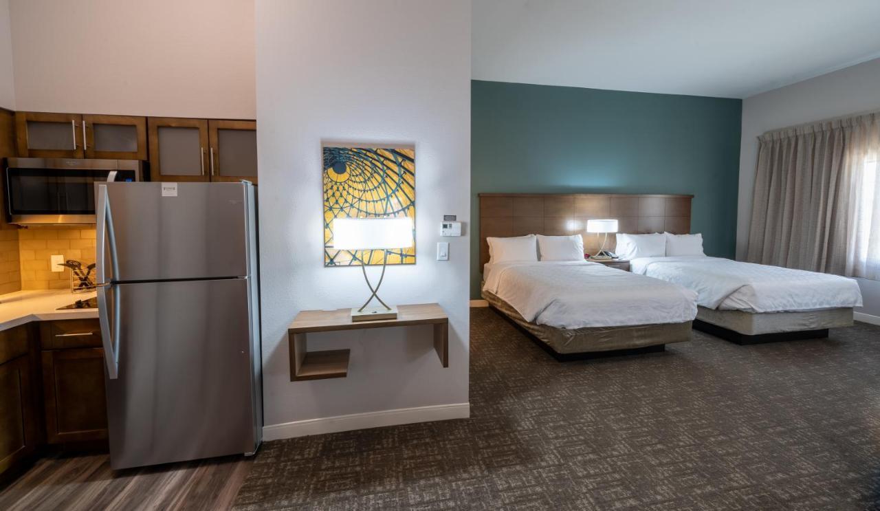 Staybridge Suites Houston East - Baytown By Ihg Bilik gambar