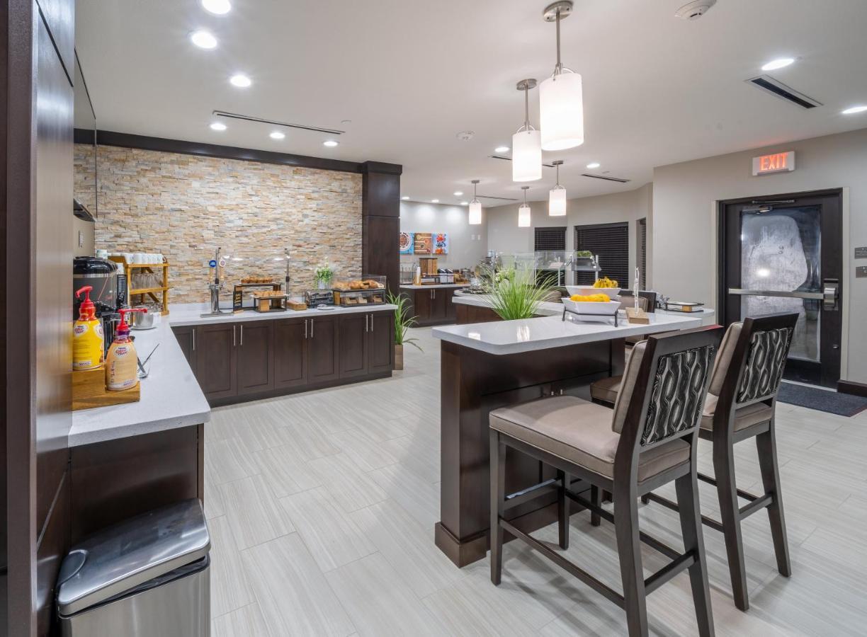 Staybridge Suites Houston East - Baytown By Ihg Luaran gambar