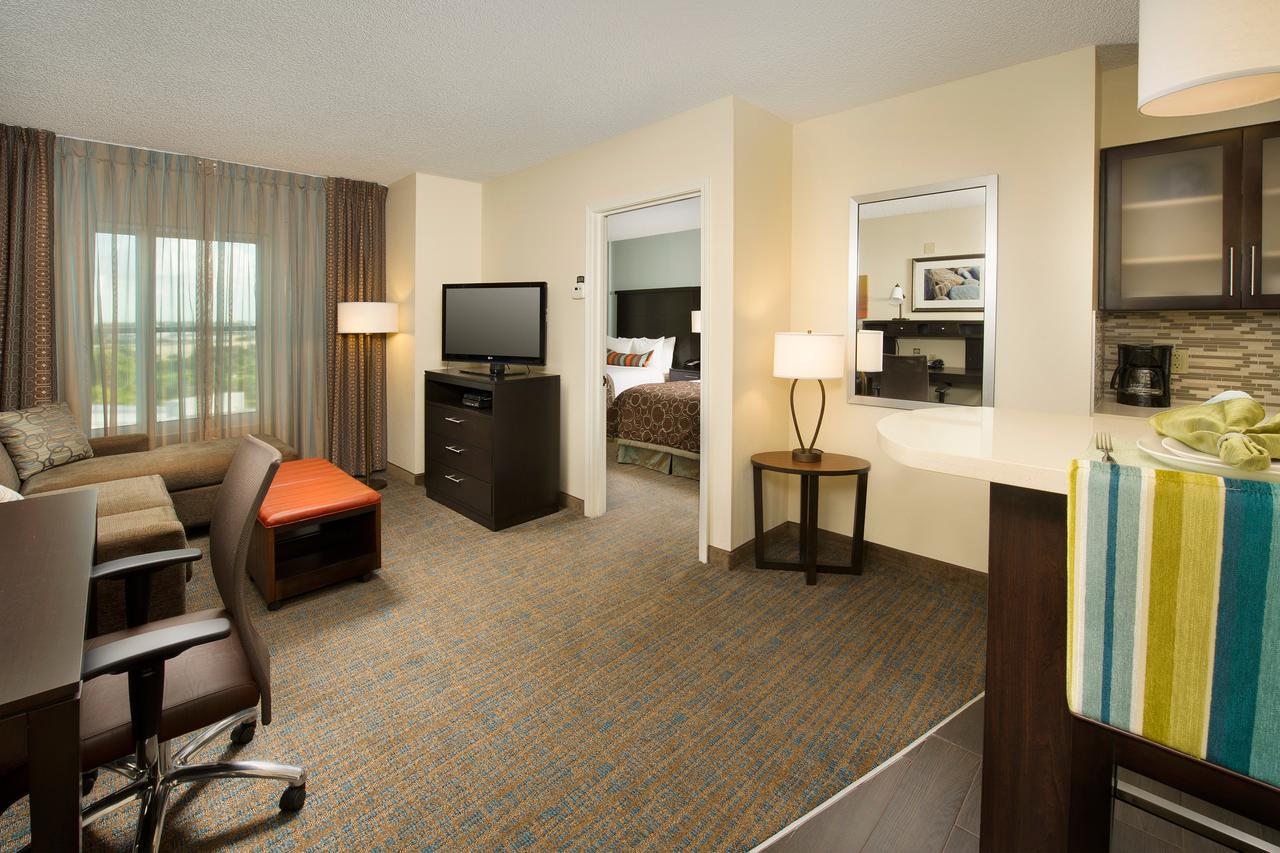 Staybridge Suites Houston East - Baytown By Ihg Luaran gambar