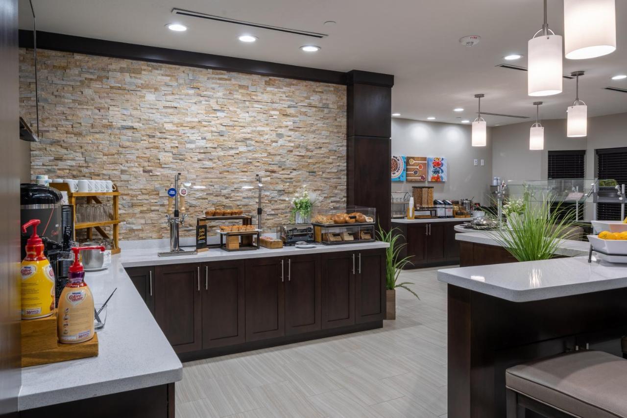 Staybridge Suites Houston East - Baytown By Ihg Luaran gambar